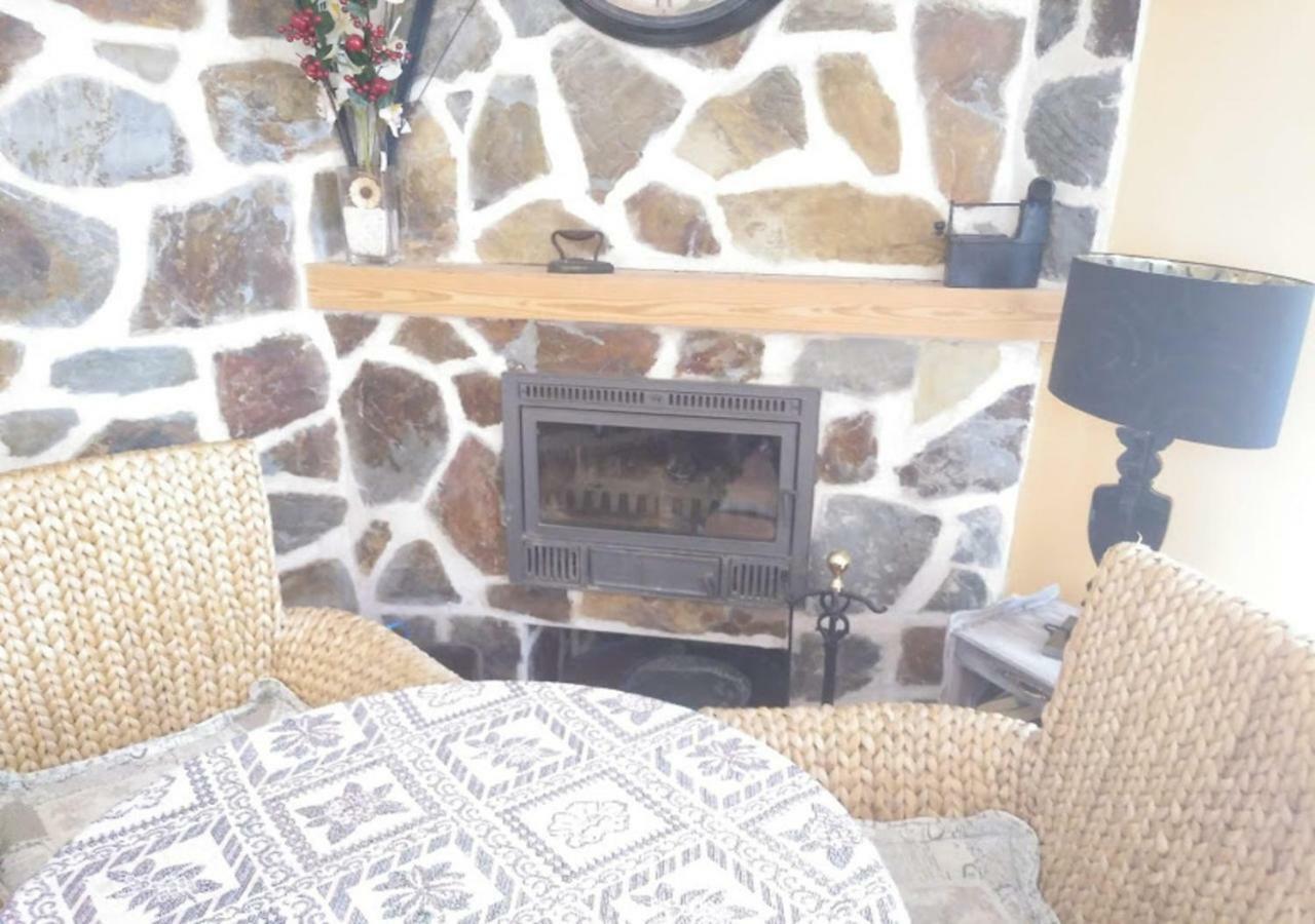 Tiara Vacaciones Βίλα Nava de la Asuncion Εξωτερικό φωτογραφία